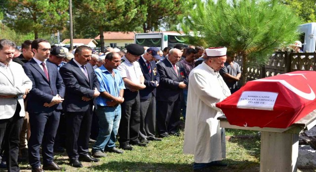 Kıbrıs Gazisi son yolculuğuna uğurlandı