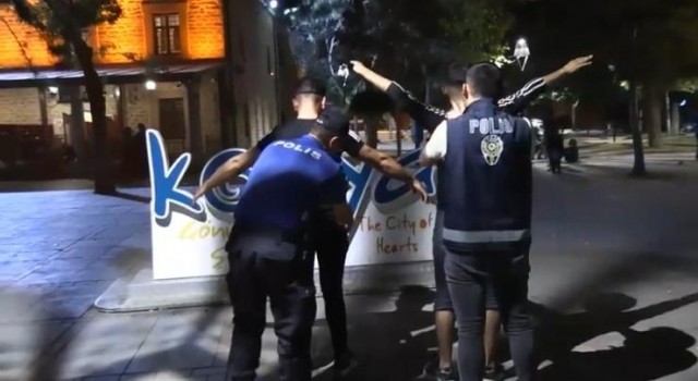 Konyada 900 polisle Huzur ve Güven uygulaması gerçekleştirildi