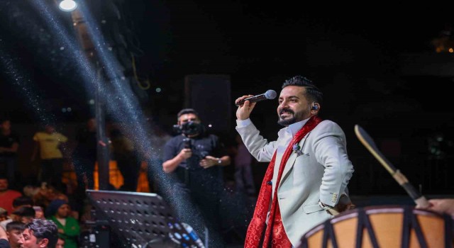 Mahallemde konser var etkinliklerine yoğun ilgi