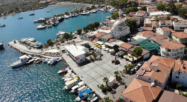 Marmaris Bozburunda liman ve meydan düzenlemesi sona erdi