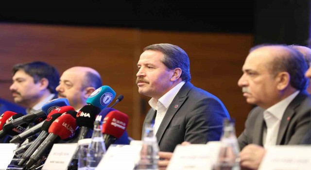 Memur-Sen Genel Başkanı Yalçın: Yüzdelik zamda iyileştirici bir irade, refah payında ise olumlu bir adım bekliyoruz
