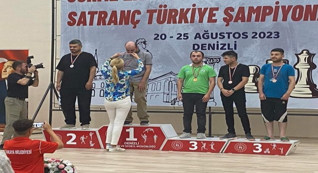 Nilüfer Belediyesi GESKten satrançta 3 madalya