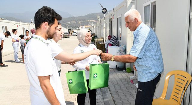 Osmaniye Belediyesi Depremzede Vatandaşları Ziyaret Etti
