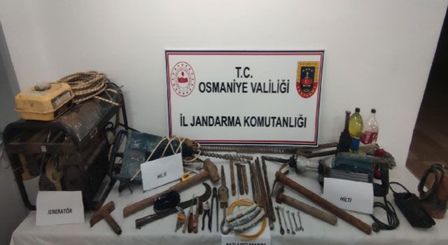 Osmaniye'de 3 Kişi İzinsiz Kazı Yaparken Yakalandı