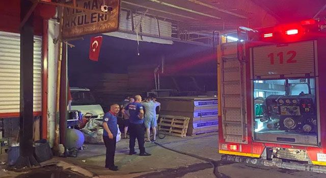 Osmaniye'nin Kadirli ilçesinde sanayi sitesinde yangın