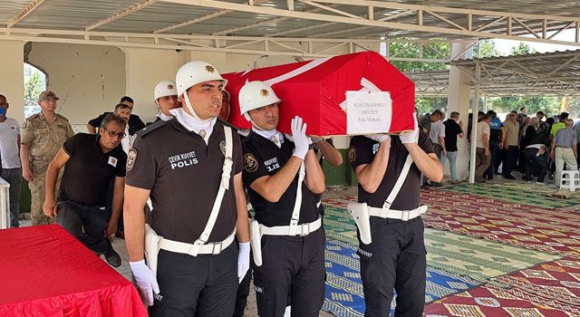 Polis Memuru Uğurlu Son Yolculuğuna Uğurlandı