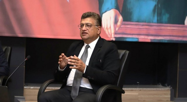 Rektör Kızıltoprak : Bizim hedeflerimizden biri, kaliteli bir eğitim öğretim”