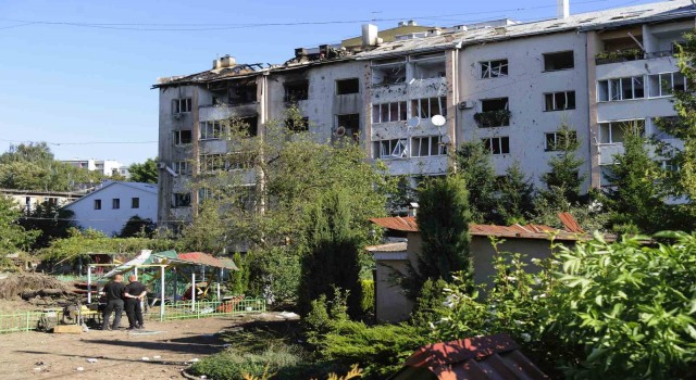 Rusya'dan Ukrayna'nın batısına hava saldırısı: 3 ölü