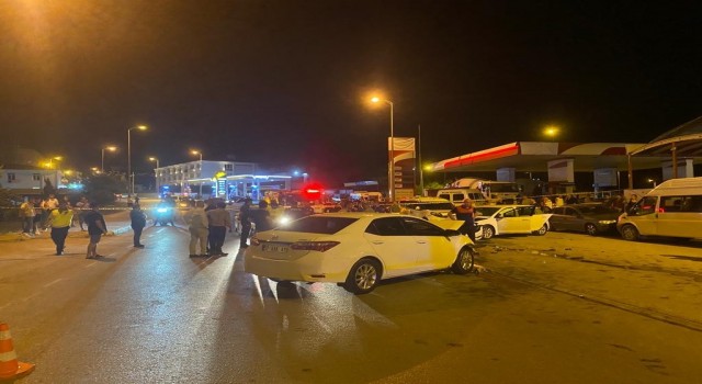 Sinopta iki araç çarpıştı: 5 yaralı