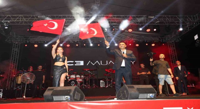 Toroslarda Zafer Bayramı düzenlenen konserlerle coşkuyla kutlandı