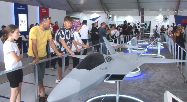 TUSAŞın TEKNOFEST standına yoğun ilgi