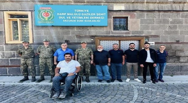 Ünsal Paşadan veda ziyareti