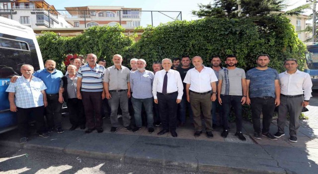 Yenimahalle Belediye Başkanı Yaşar, dolmuşçu esnafının sorunlarını dinledi