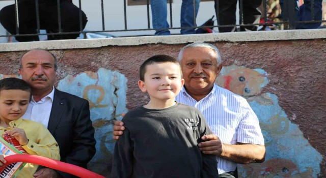 Afyonkarahisarda Çocuk Şenliği devam ediyor