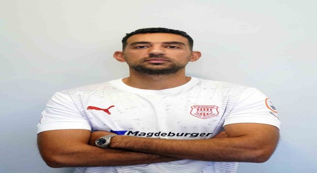 Ahmed Hassan, Pendikspora transfer oldu