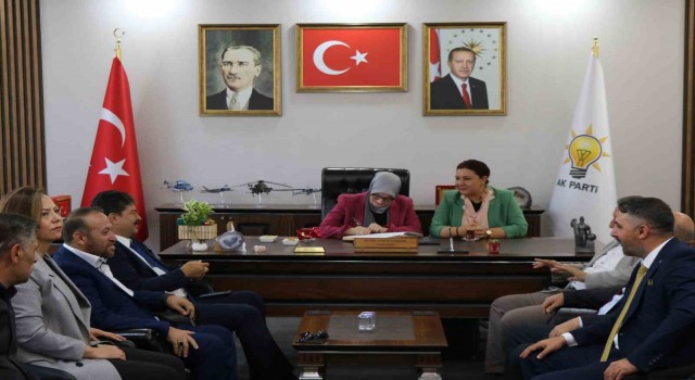 AK Parti Genel Başkan Yardımcısı Uygur: Milletimiz Türkiye üzerinde oynanan oyunlara geçit vermedi