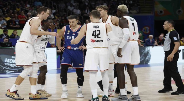 Almanya, FIBA Dünya Kupası finalinde Sırbistanı 83-77lik skorla mağlup ederek şampiyon oldu.