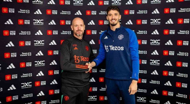 Altay Bayındır, resmen Manchester Unitedda
