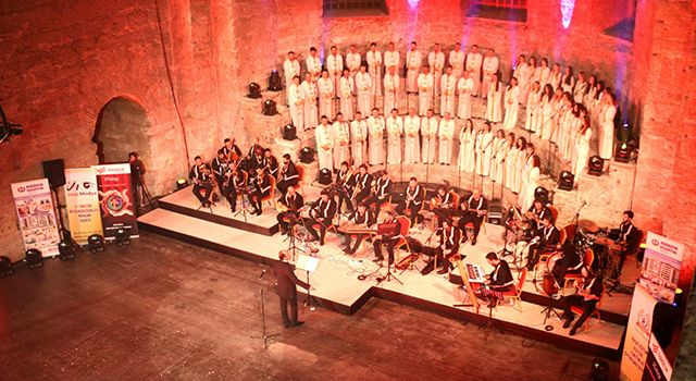 Antakya Medeniyetler Korosu, depremin yaralarını sarmaya çalışıyor