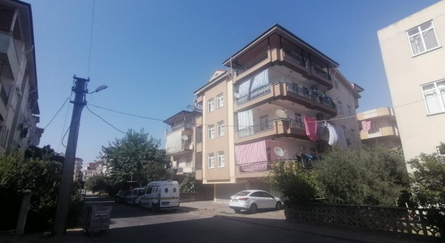 Antalyada 3. kattan düşen minik Metehan hayatını kaybetti