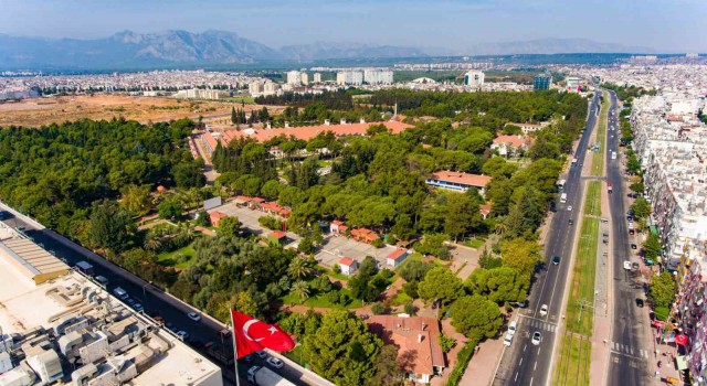 Antalyanın eski fabrikaları artık bilgi üretiyor