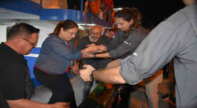 Av sezonu başladı balıkçılar dualarla vira bismillah dedi