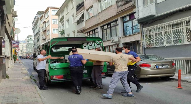 Bakırköyde yaşayan emekli albay evinde ölü bulundu