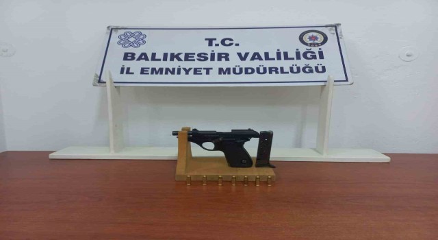 Balıkesirde 14 aranan şahıs yakalandı