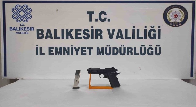Balıkesirde aranan 22 şahıstan 15i tutuklandı