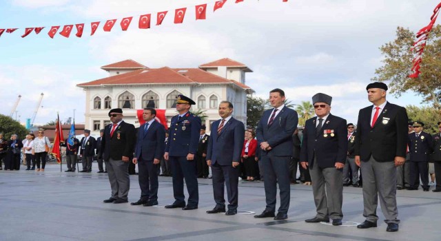 Bandırmada 19 Eylül Gaziler Günü kutlandı