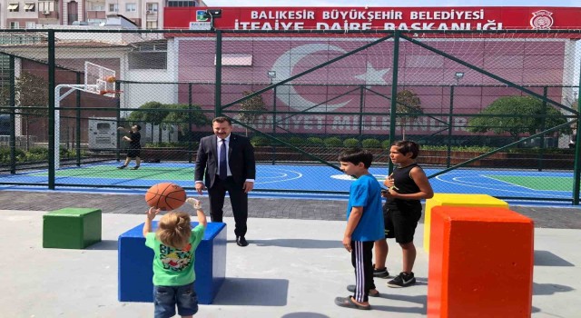 Başkan Yılmaza sokakta büyük ilgi