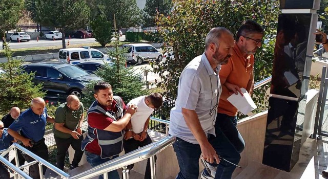 Bozüyükte otomobil hırsızlığı