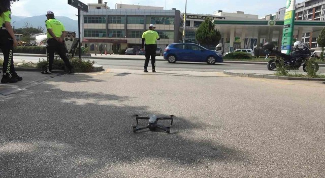 Bursada Önce Yaya uygulaması yapıldı, kural tanımaz sürücülere ceza kesildi
