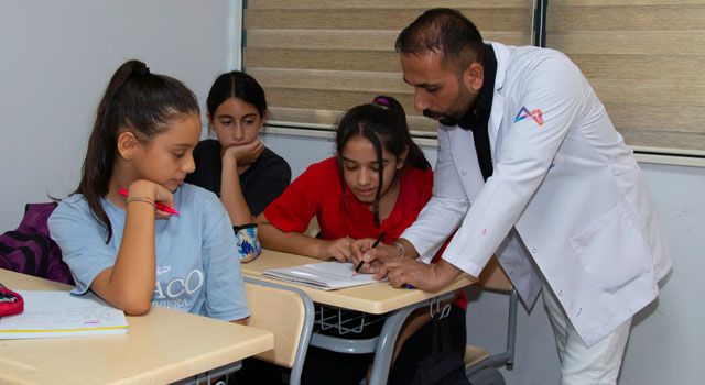 Büyükşehir’den LGS’ye Hazırlanan Öğrencilere Kurs