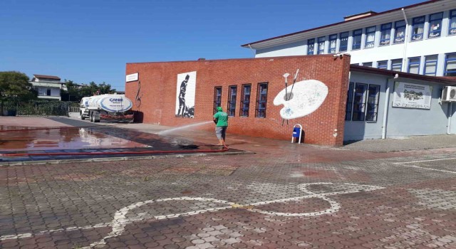 Canikte okullar sezona hazırlanıyor