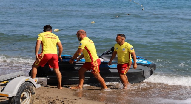 Cankurtaranlar sıfır can kaybıyla 4 aylık görevlerini tamamladı