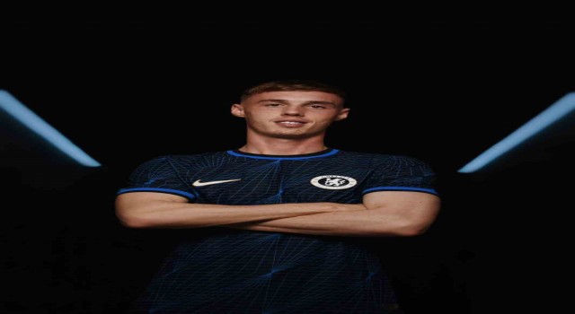 Chelsea, Cole Palmer ile 7+1 yıllık sözleşme imzaladı
