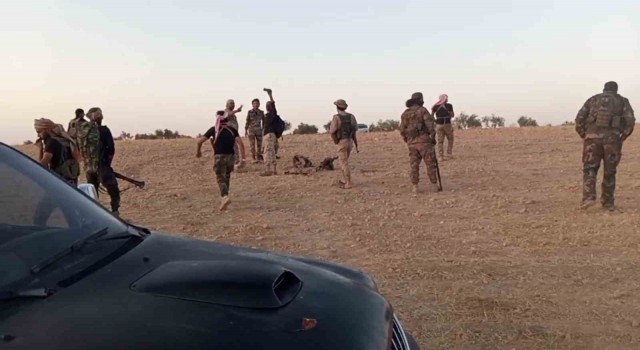Deyrizordaki Arap aşiretleri 24 köyü terör örgütü PKK/YPGden kurtardı