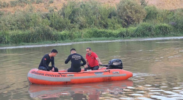 Dicle Nehrinde kaybolan gencin cansız bedenine ulaşıldı