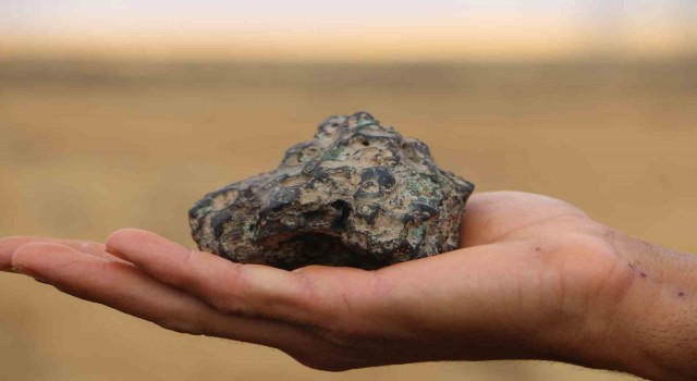 Diyarbakırda bulunan göktaşı 4 milyon liradan satışa çıkartıldı