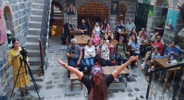 Diyarbakırda Kafede Sanat etkinlikleri düzenleniyor