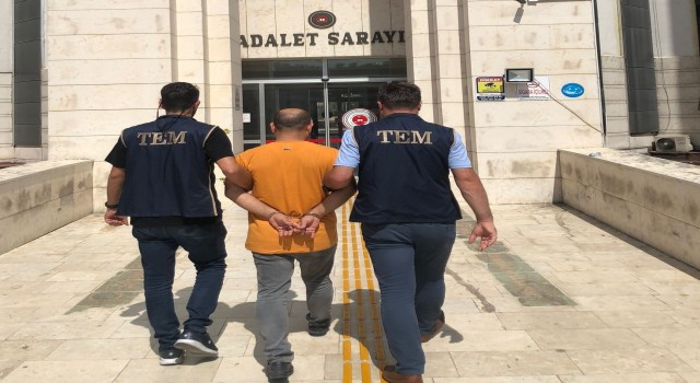 Edremitte terör örgütü üyesi kişi, kaçak yollardan yurt dışına kaçmak isterken yakalandı