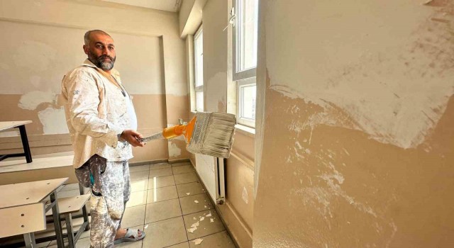 Elazığda okullar yeni eğitim öğretim yılına hazırlanıyor