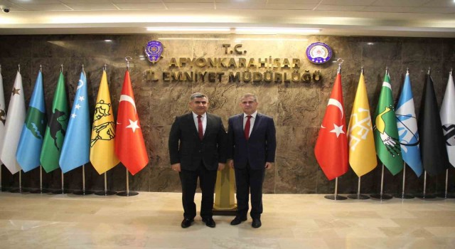 Emniyet İl Emniyet Müdürü Mahmut Aya ziyaretçi akını