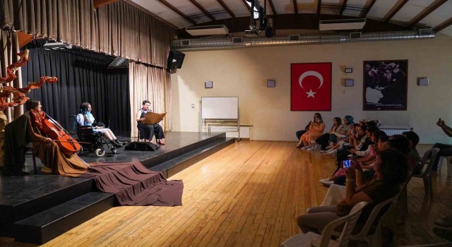 Empati kurmanın önemine dikkat çekildi