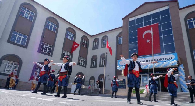 Erzurumda ilk ders zili çaldı