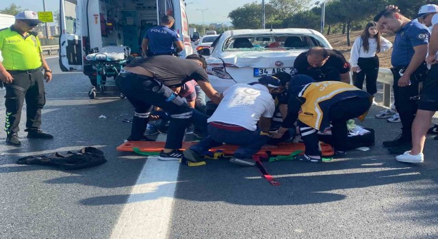 Esenlerde otomobil ile motosiklet çarpıştı: 1 yaralı