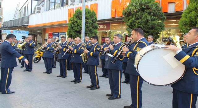Eskişehirde Gaziler Gününe özel Bando Konseri düzenlendi