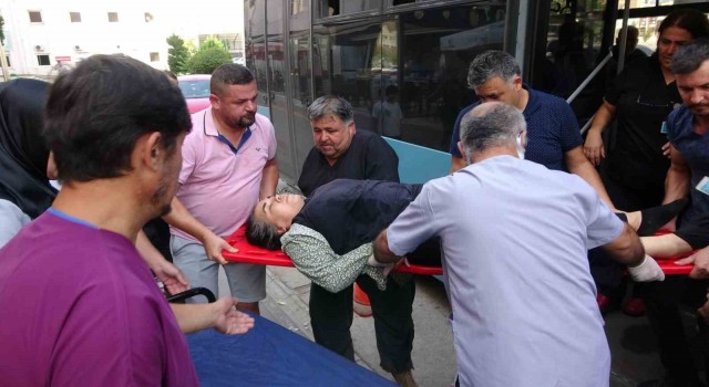 Fenalaşan kadına ilk müdahaleyi emekli hemşire yaptı, otobüs hastaneye yetişirdi