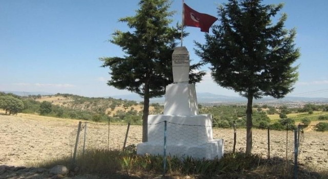 Gediz Çeltikçi köylüleri şehitlik yapılmasını istiyor